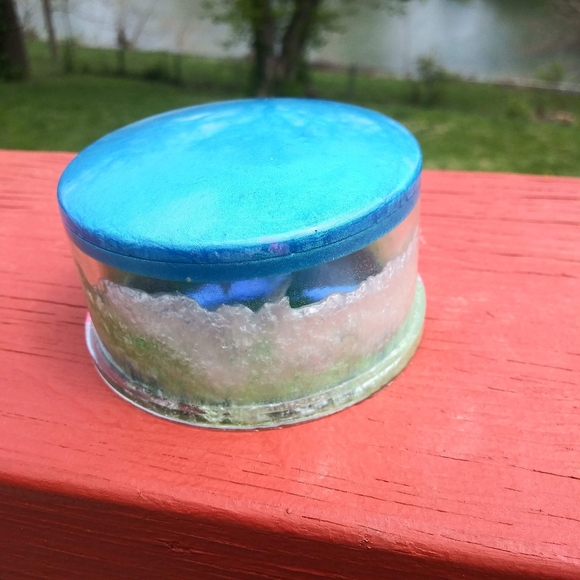 HANDMADE Stash Box Resin Art 420 Cute Gift Round - Picture 7 of 10